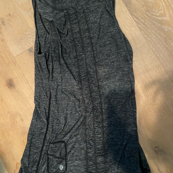 Lululemon Tank with Ruffle in Back - Picture 4 of 5